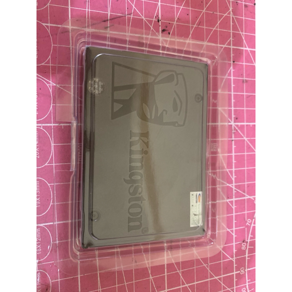 SSD SATA Kingston 256 gb, healt 93%