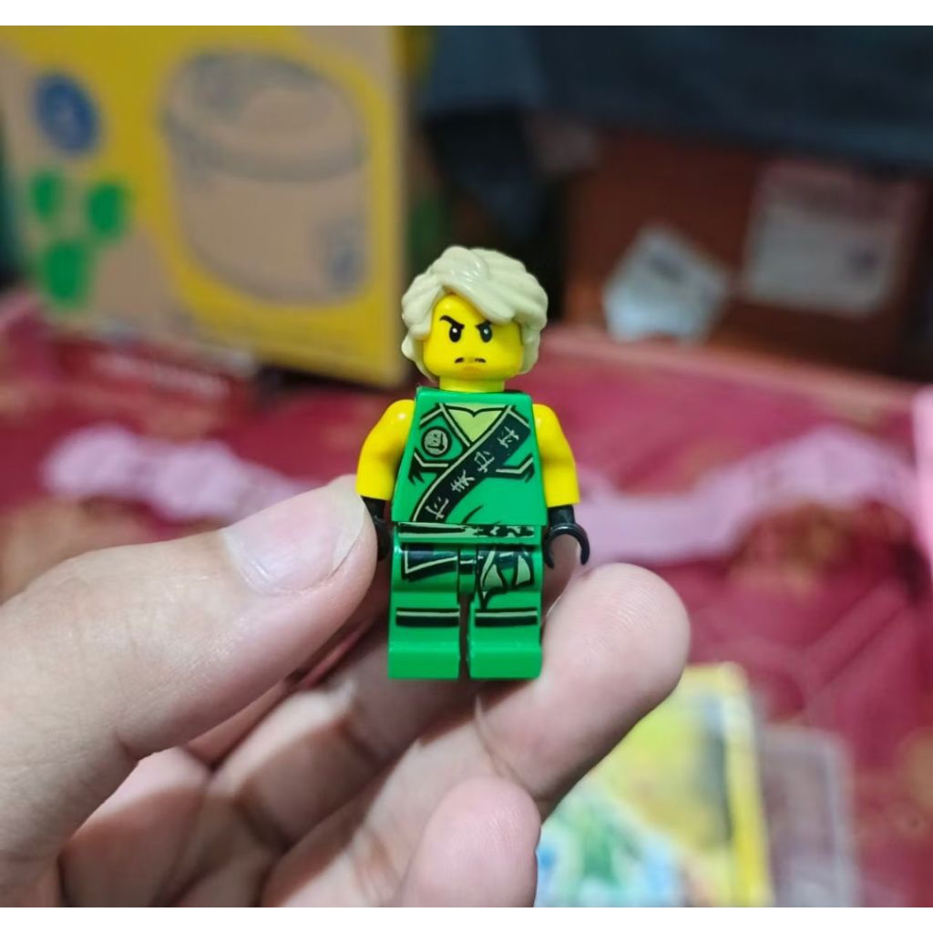 Lego Bela KW Ninjago Lloyd Tournament Robe PESANAN