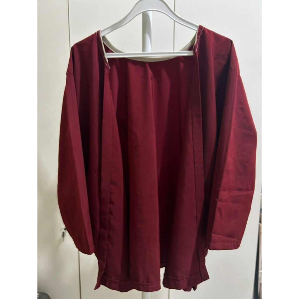 Preloved outer cardigan merah maroon freesize
