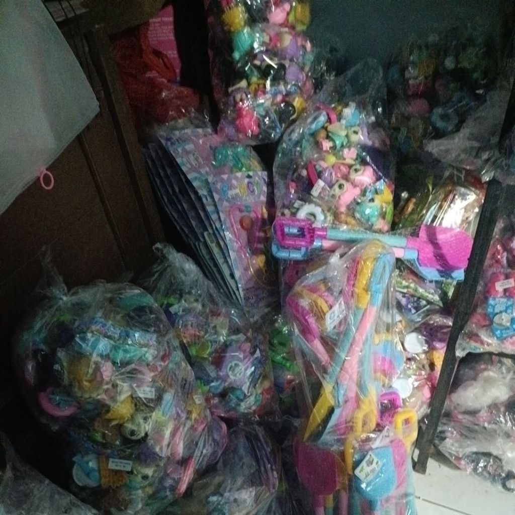 Paket usaha mainan anak