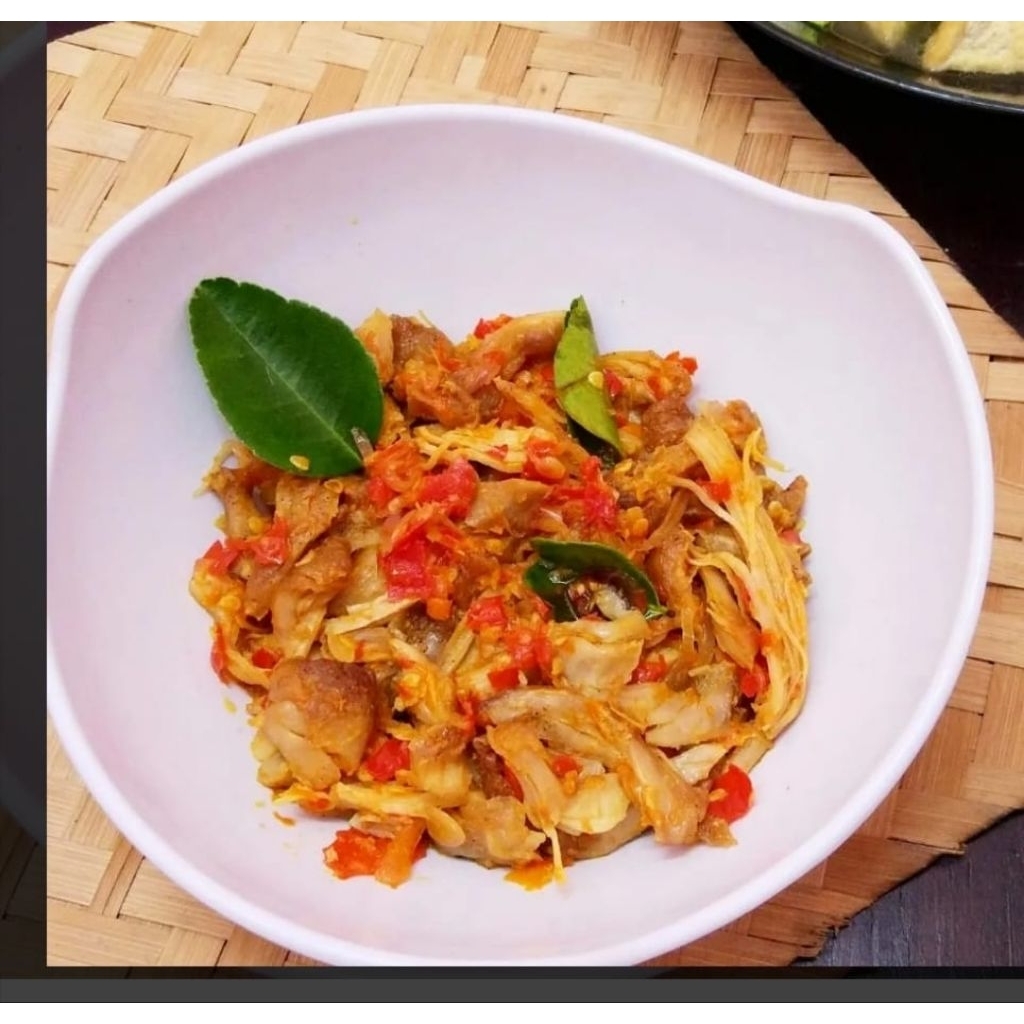 Ayam Suwir Balado Frozen. Tanpa Minyak, Tanpa MSG. Berat 100 gram. Untuk sekali makan. Makanan sehat