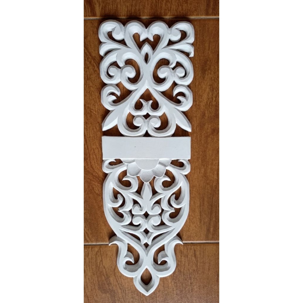 Ornamen spon ukir pilar dekorasi