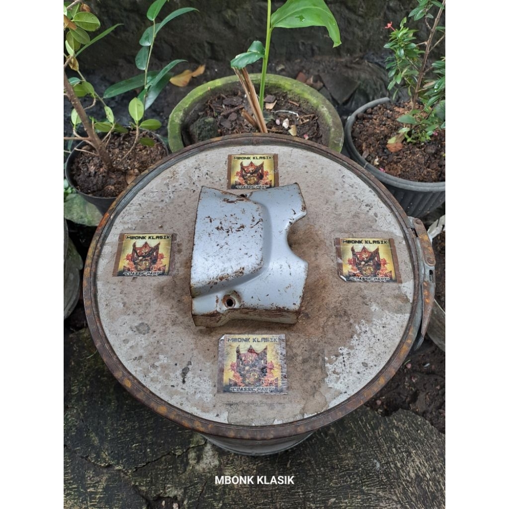 tutup gear suzuki a100 ORIGINAL tutup ger suzuki a100 tutup gir suzuki a100 cover tutup gear depan s