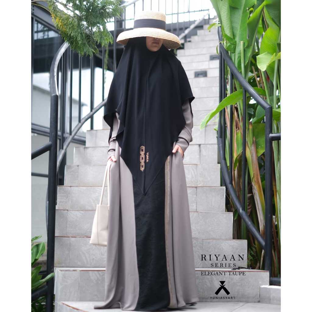 Riyaan Series Elegant Taupe By Yunia Syar'i Dress Rayya | Abaya Mewah | Set Baju Muslim