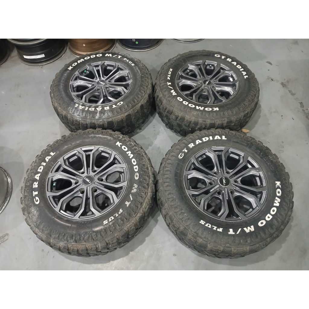 Velg bekas replika fortuner trd ring 17 pcd 6x139 ban hanya bonus