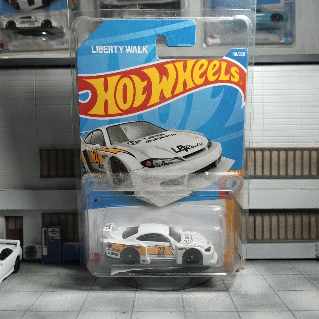 Hotwheels Jdm Silvia s15 putih card japan