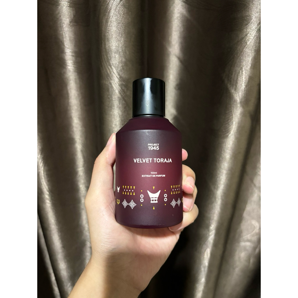 Preloved Project 1945 - Velvet Toraja