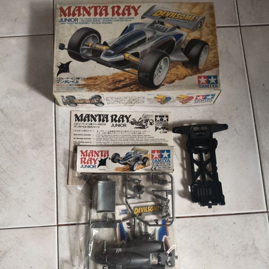 tamiya 18035 mantaray junior 1991(body aja)