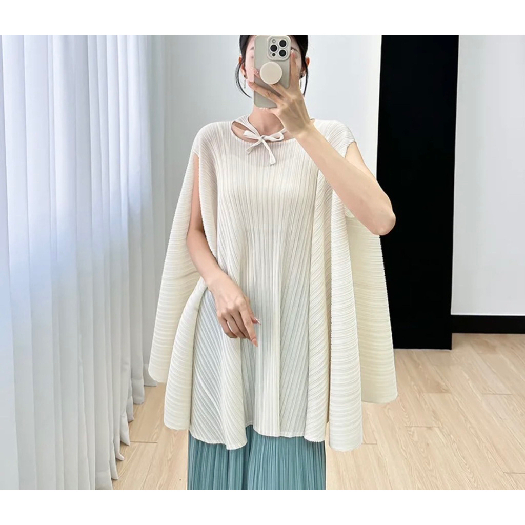 Pleats Premium Top