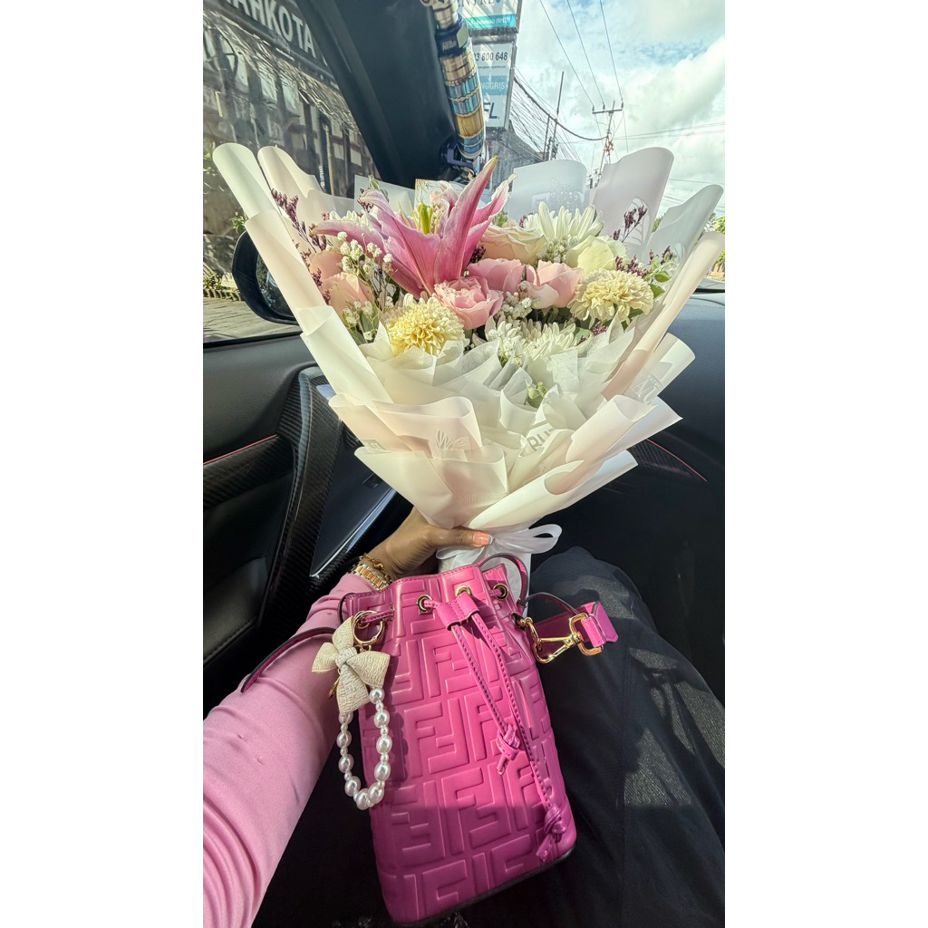 Fendi Small Mon Tresor bucket bag