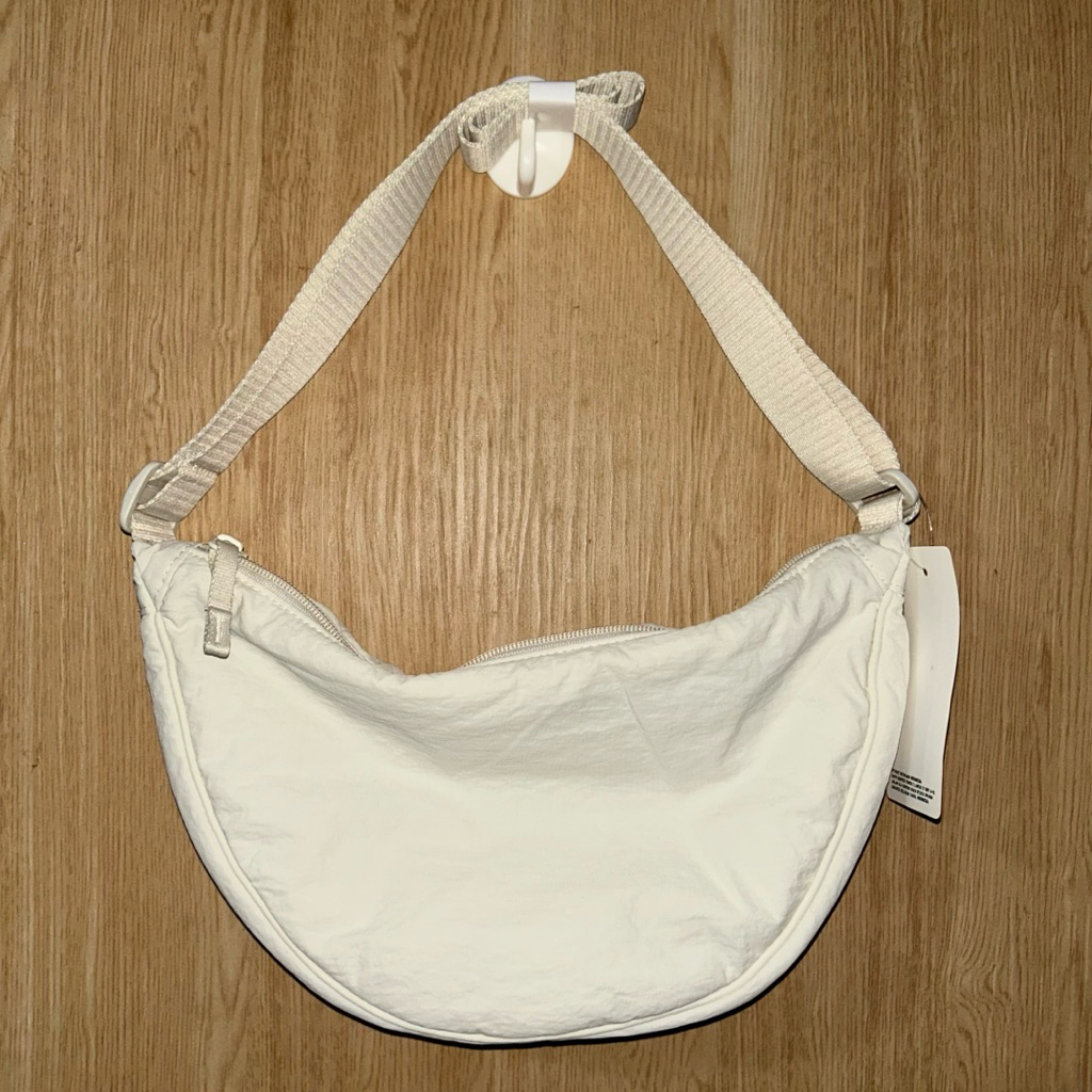 NEW uniqlo tas bahu selempang mini bulat