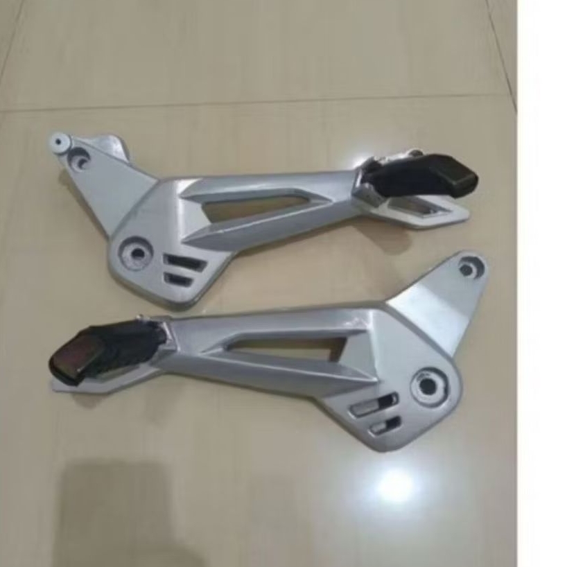 Footstep dudukan belakang Supra X 125/Supra DD
