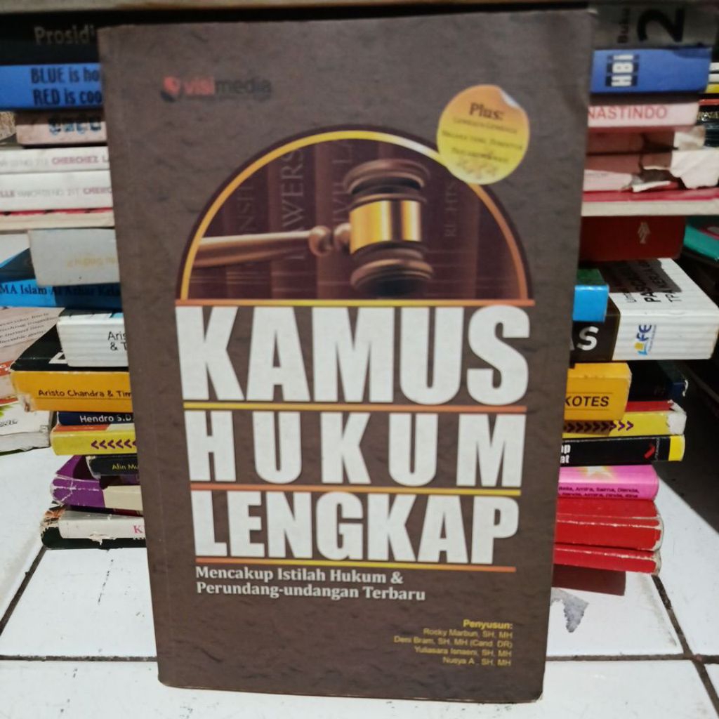 Kamus hukum lengkap