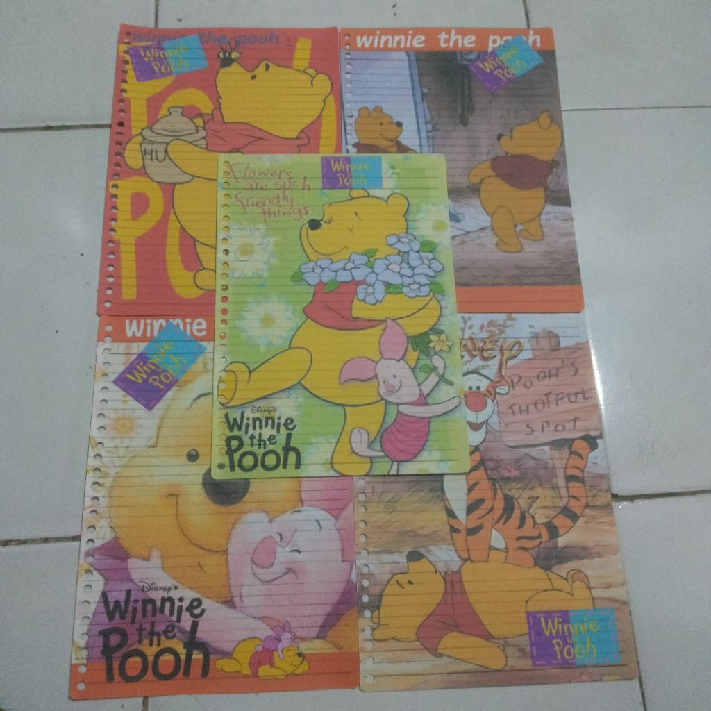 kertas file / binder jadul winnie the pooh