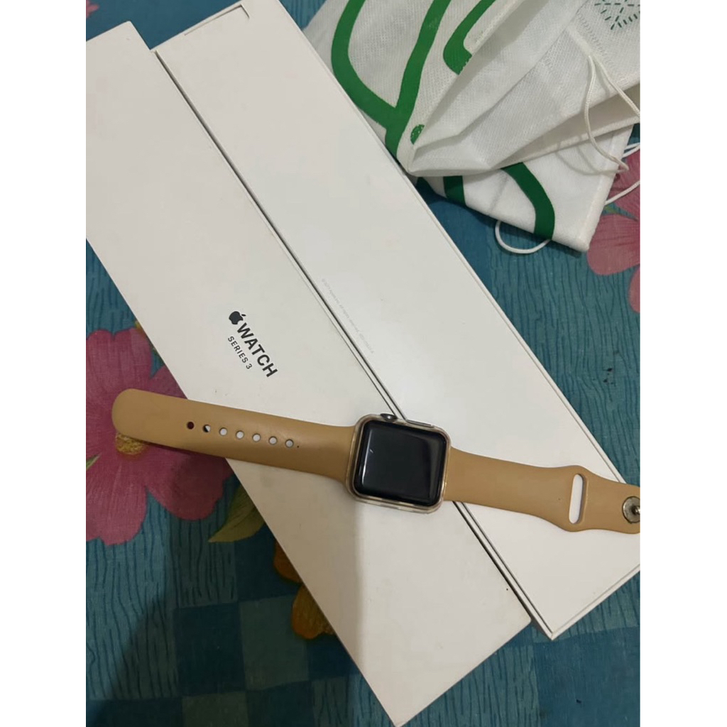 Apple Watch iwatch series 3 38MM Second