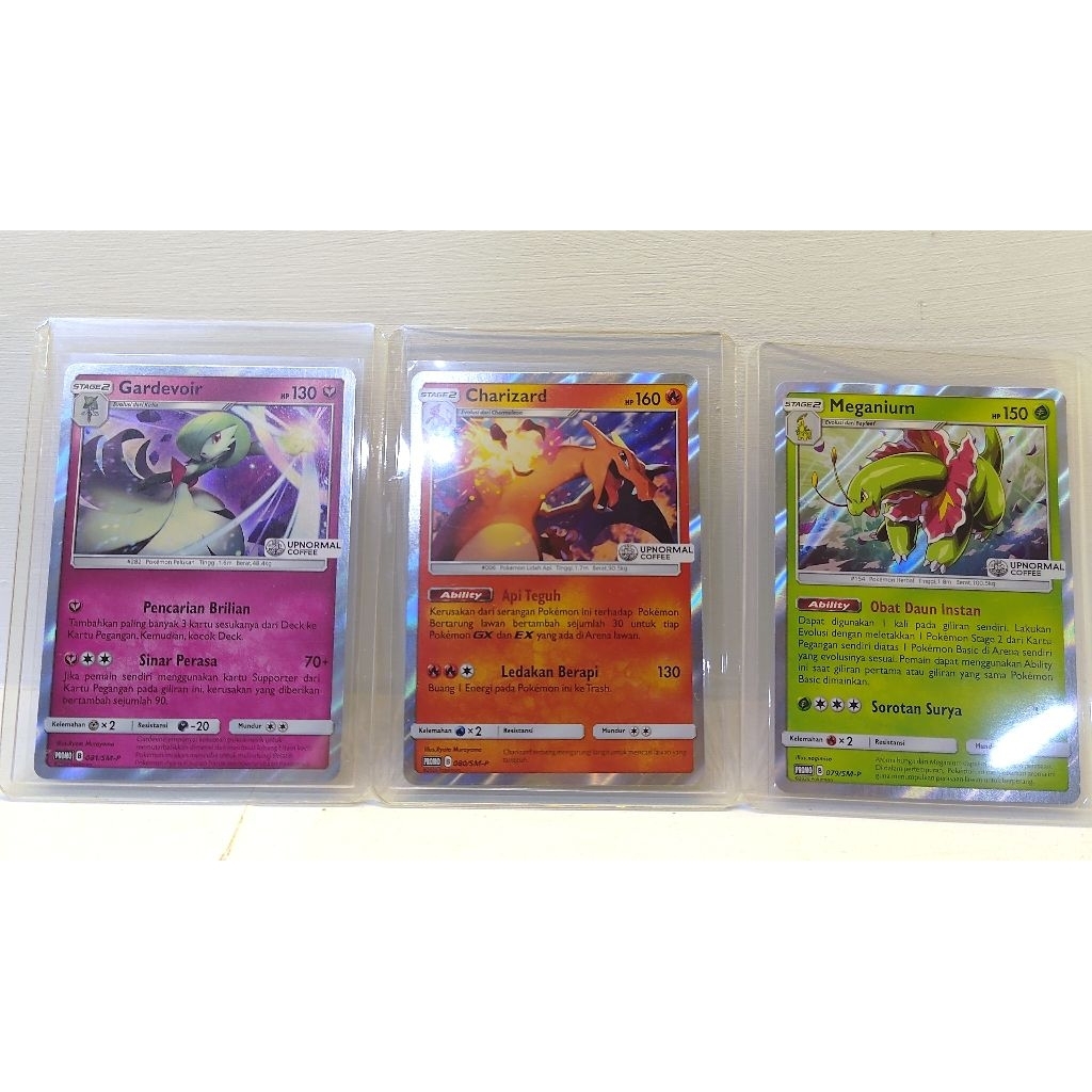 Kartu Pokemon Set Upnormal Charizard, Gardevoir, Meganium
