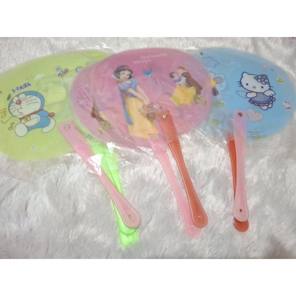Kipas Tangan Besar Karakter Lucu