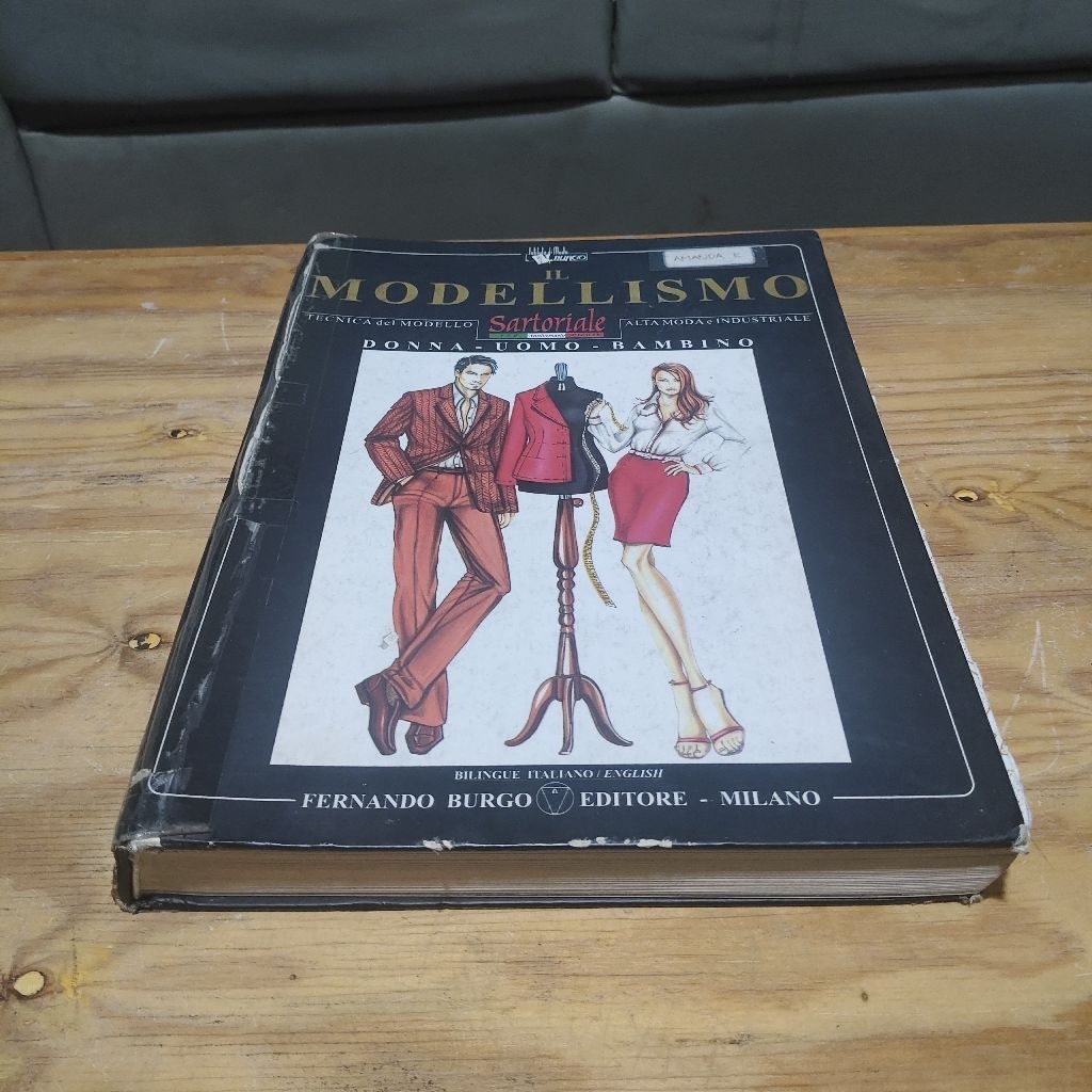 Buku Il Modellismo Sartoriale