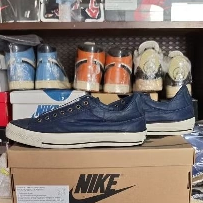 Converse all star JV low slip on navy sateen, SZ.41/260. Clearsole, original.