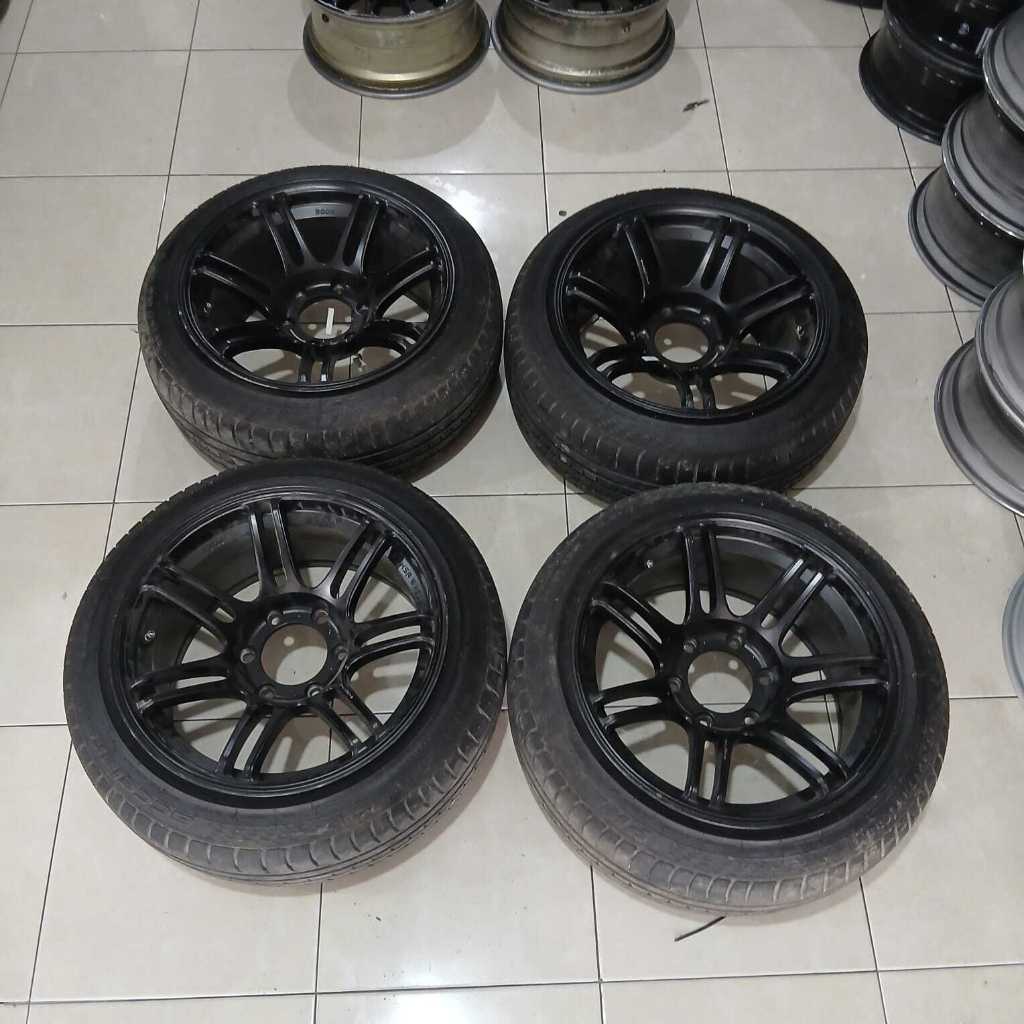 Velg Mobil Bekas HSR BOON Ring 17 Baut 6x139 + BAN 205 50 R17 Cocok PANTHER PAJERO FORTUNER DLL