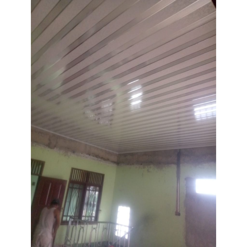 Plafon pvc terasang