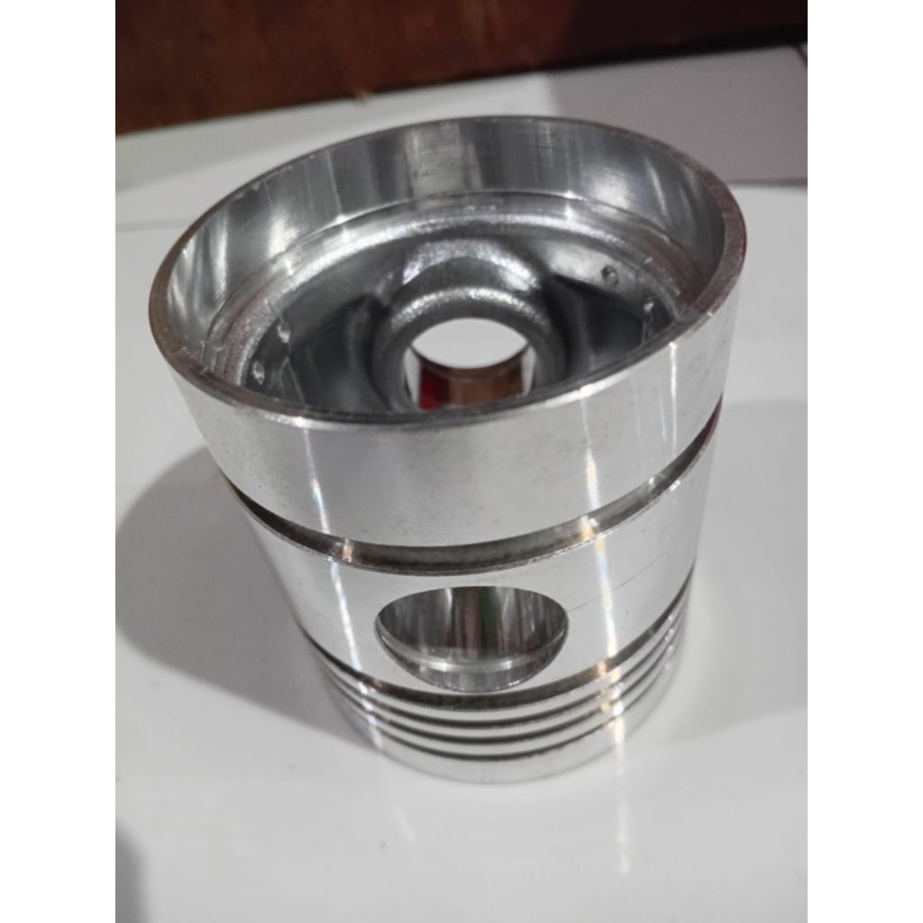 PISTON MESIN DIESEL KUBOTA LAWAS KND 40 MERK HSH / SEKER DISEL KUBOTA TIPE KND 40 / SEHER KND 40 KUB