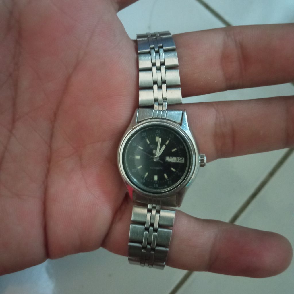 Vintage jam Seiko SS 5 Automatic Black Dial For Women