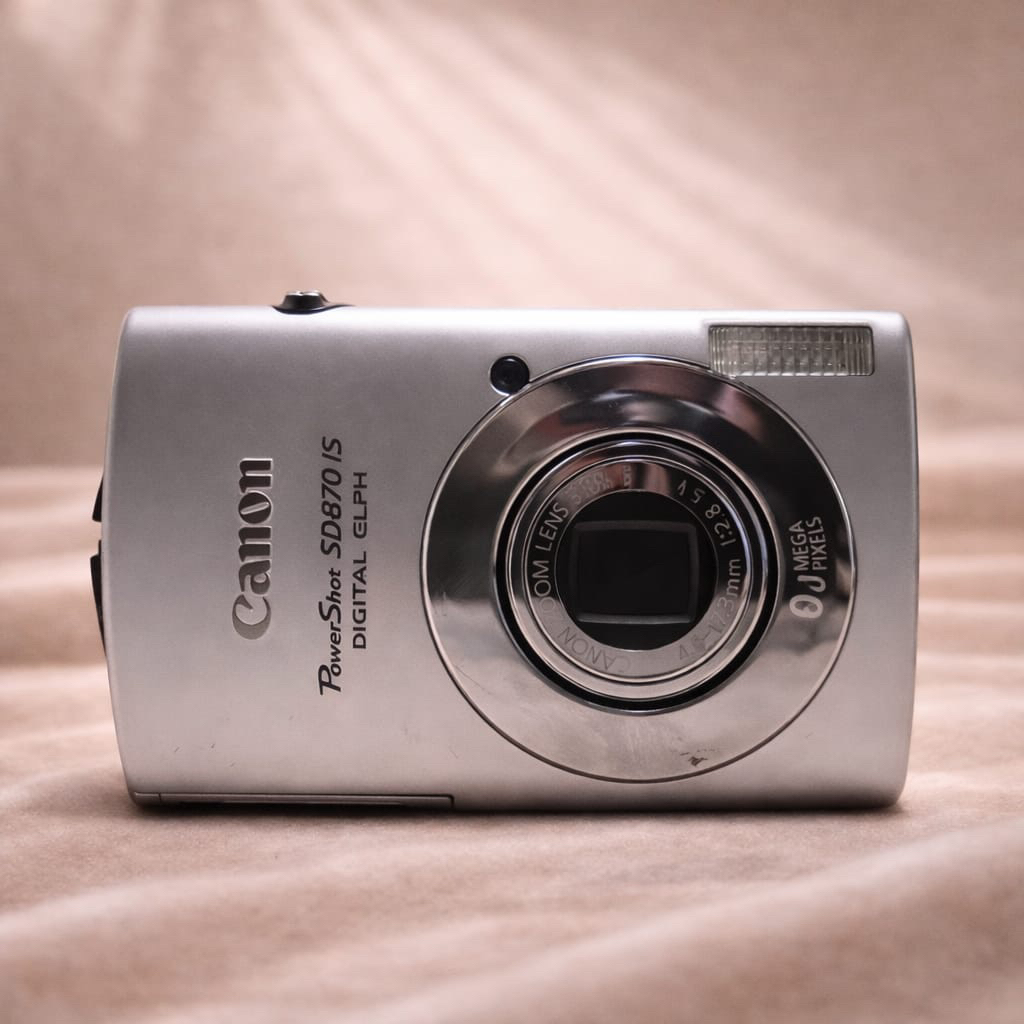 Canon SD860 IS Camera Digital Digicam Camdig Pocket Saku Jadul (BACA DESKRIPSI)