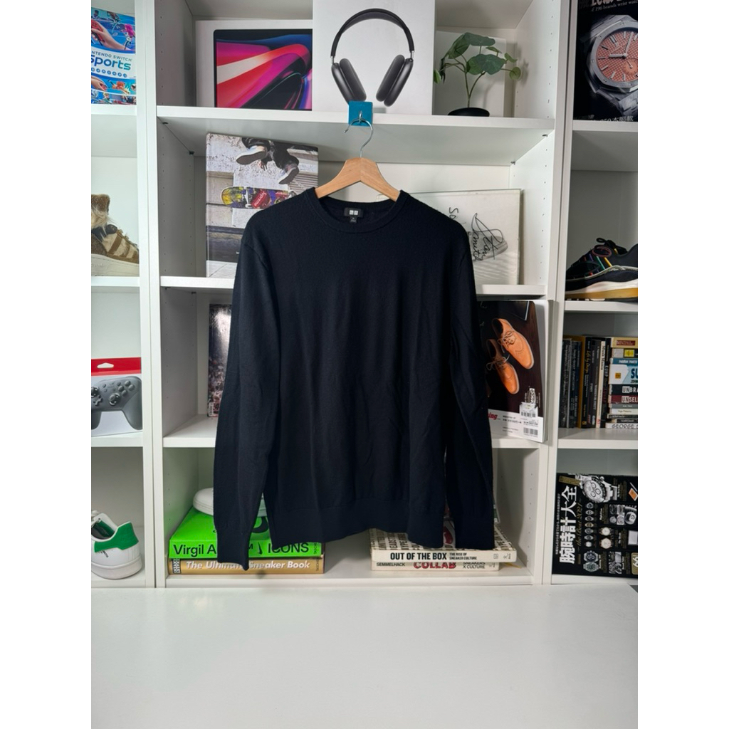 uniqlo merino crew neck sweater
