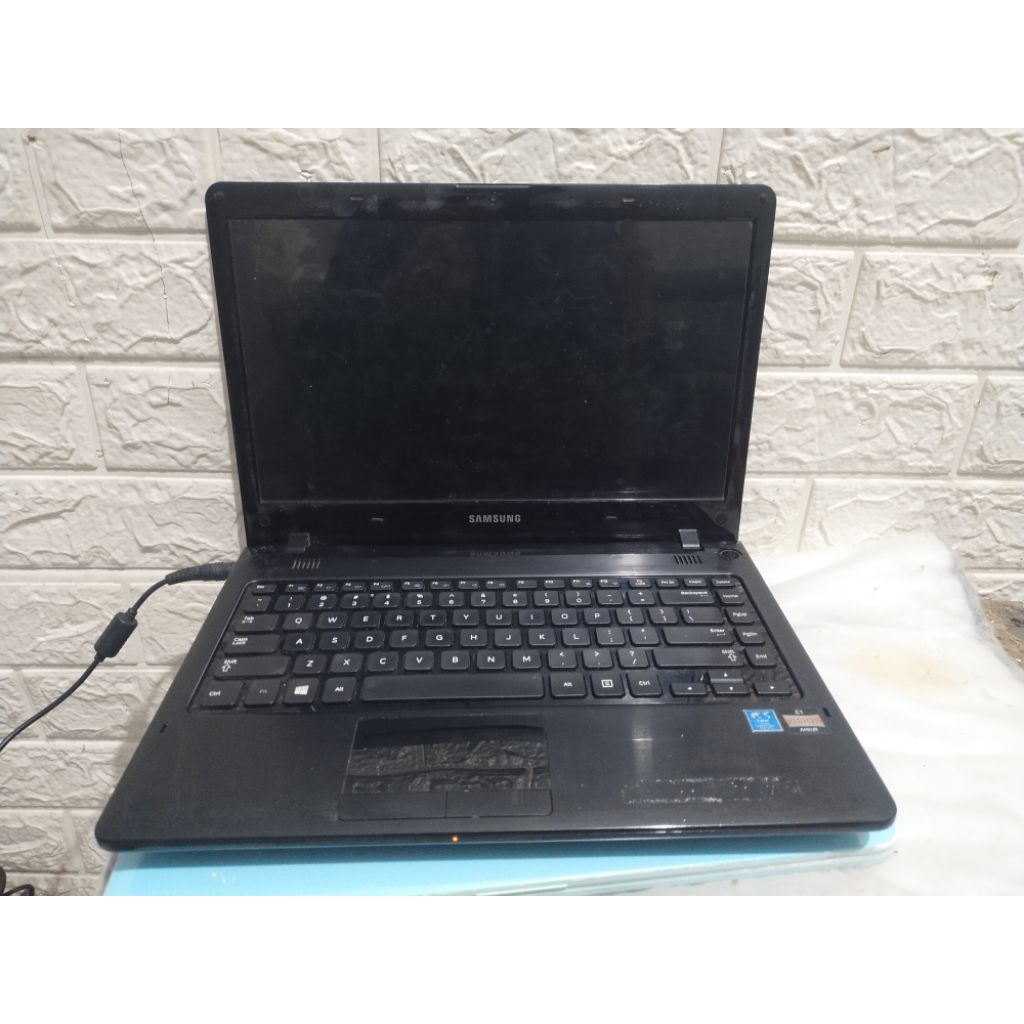 Laptop Samsung 355V4C/355V4X Processor AMD E1-1200