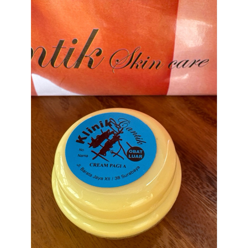 Cream Pagi A klinik cantik