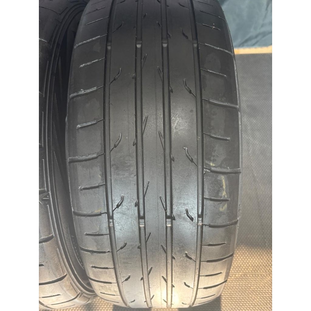 Dunlop DIREZZA 205/55 R16 2 pcs kondisi 80% dot 2024