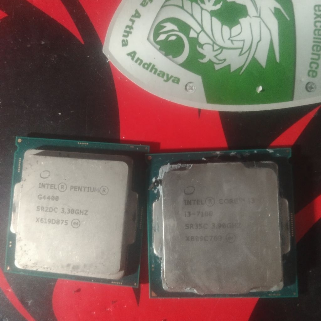 Processor i3 7100