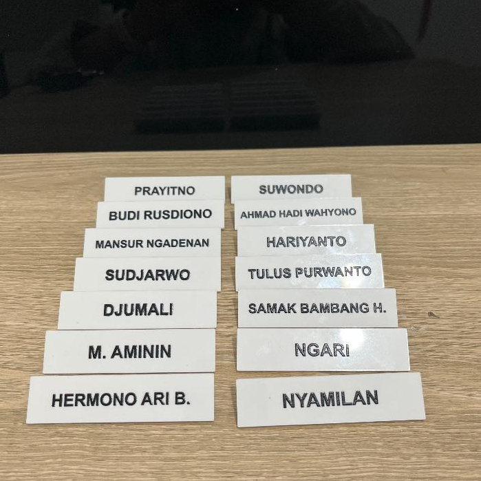 Nametag Name Tag Papan Nama Nama dada Magnet DAN peniti Coating Resin nametag papan nama nametag mag