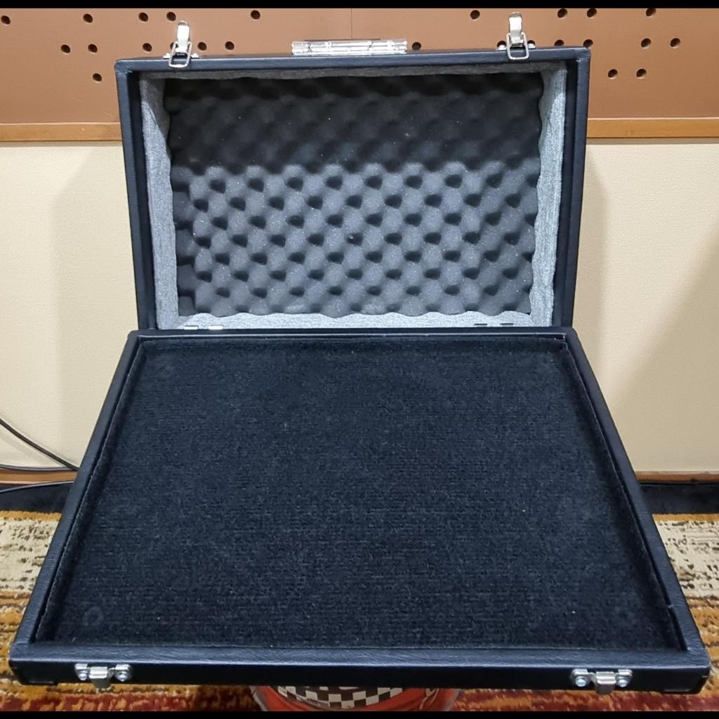 Pedalboard 45x30 cm Hardcase Guitar Gitar Bass Effect Efek Custom