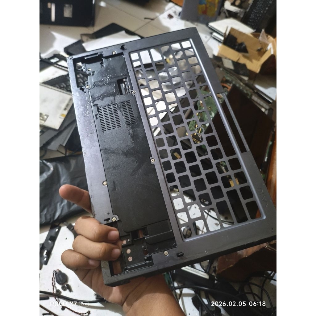 frame keyboard palmres laptop sony Vaio Duo 11 SVD112  ori