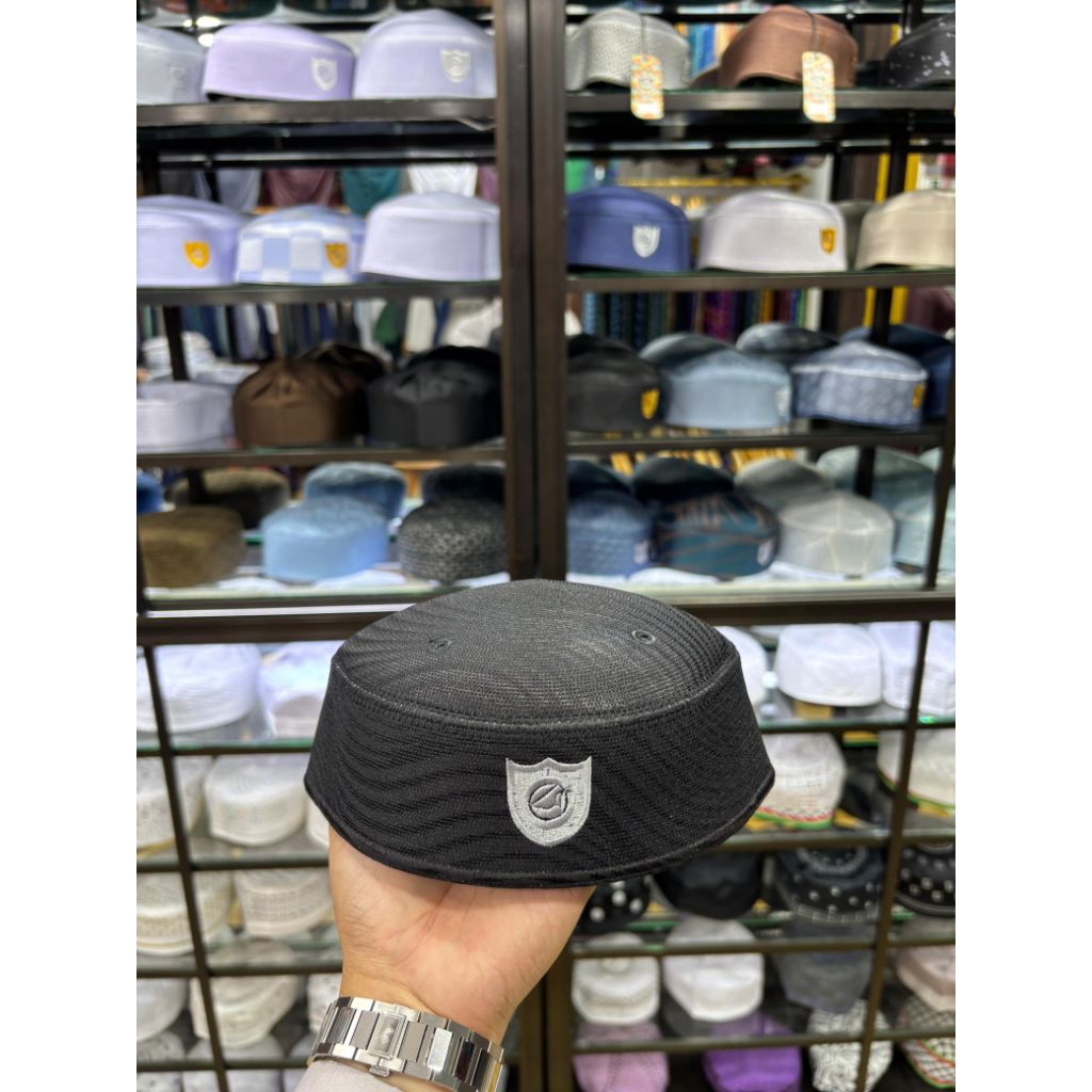 Kopiah Malaysia A5 Al Majid Khusus Hitam Terbaru