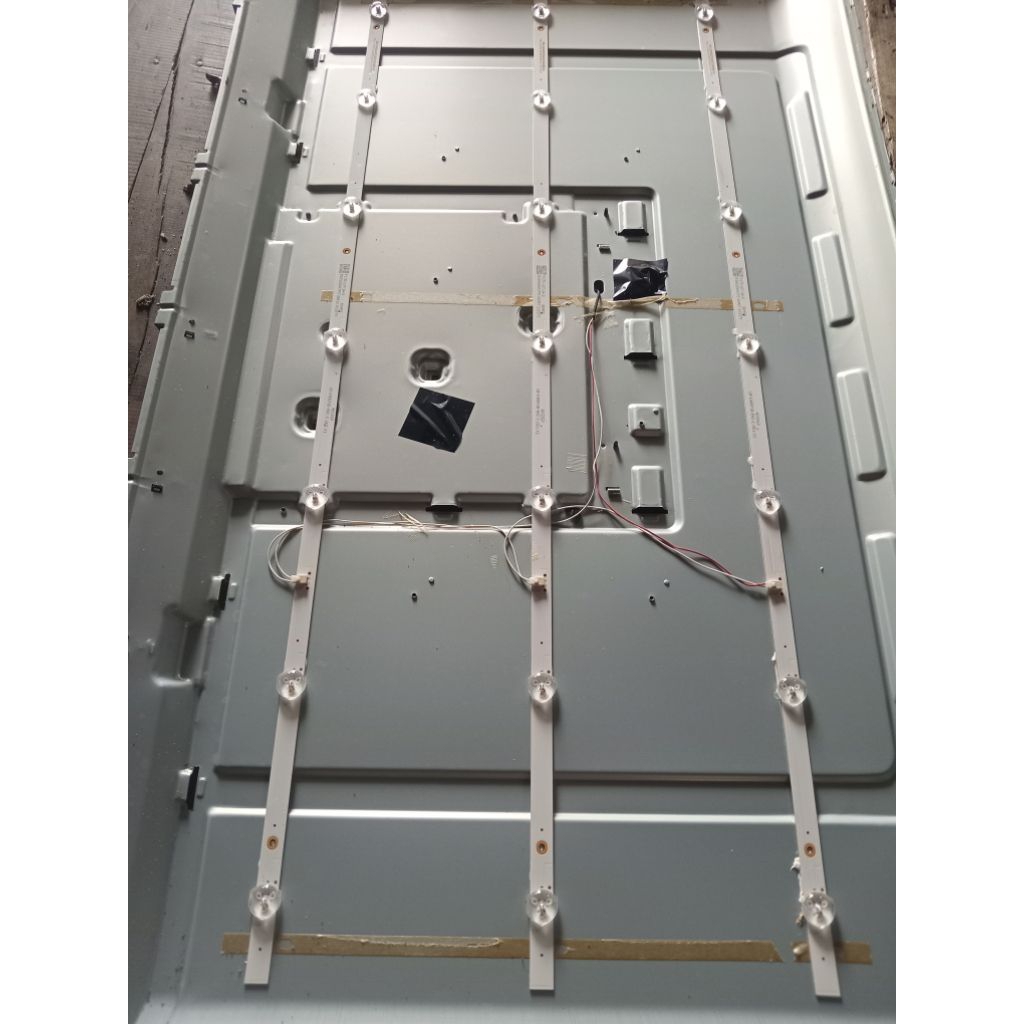 BL BACKLIGHT TV CHANGHONG L40H2/H4/H5/H7/G3/G4/G5 BEKAS NORMAL