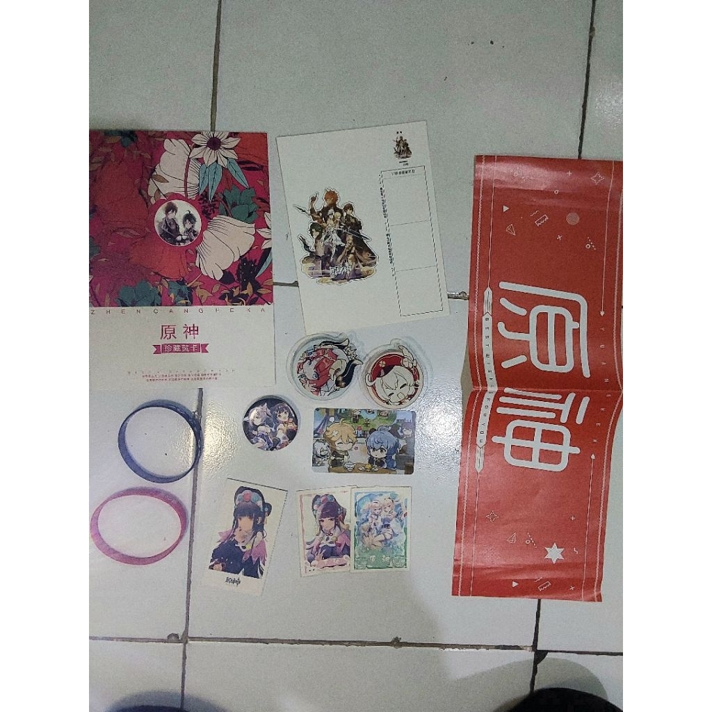 WTS genshin merch preloved