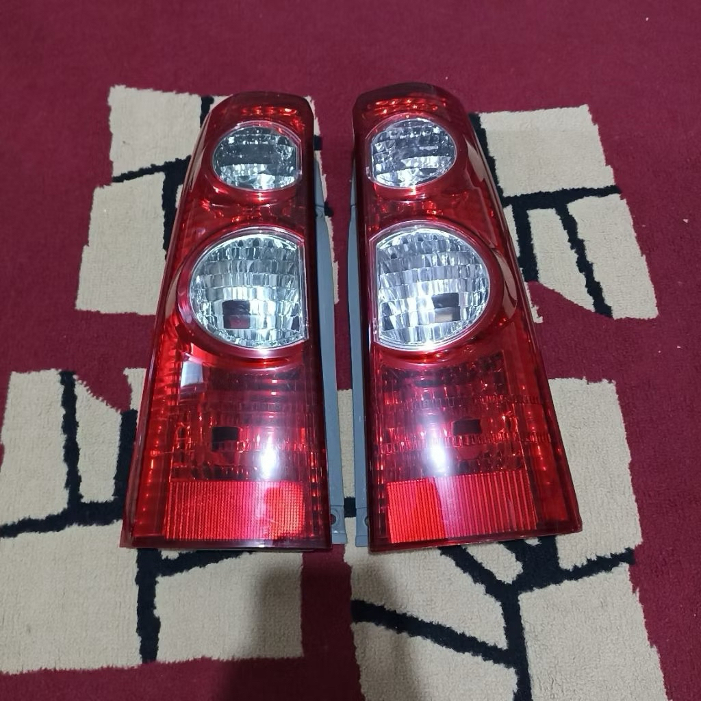 stoplamp avanza/xenia 2010 original