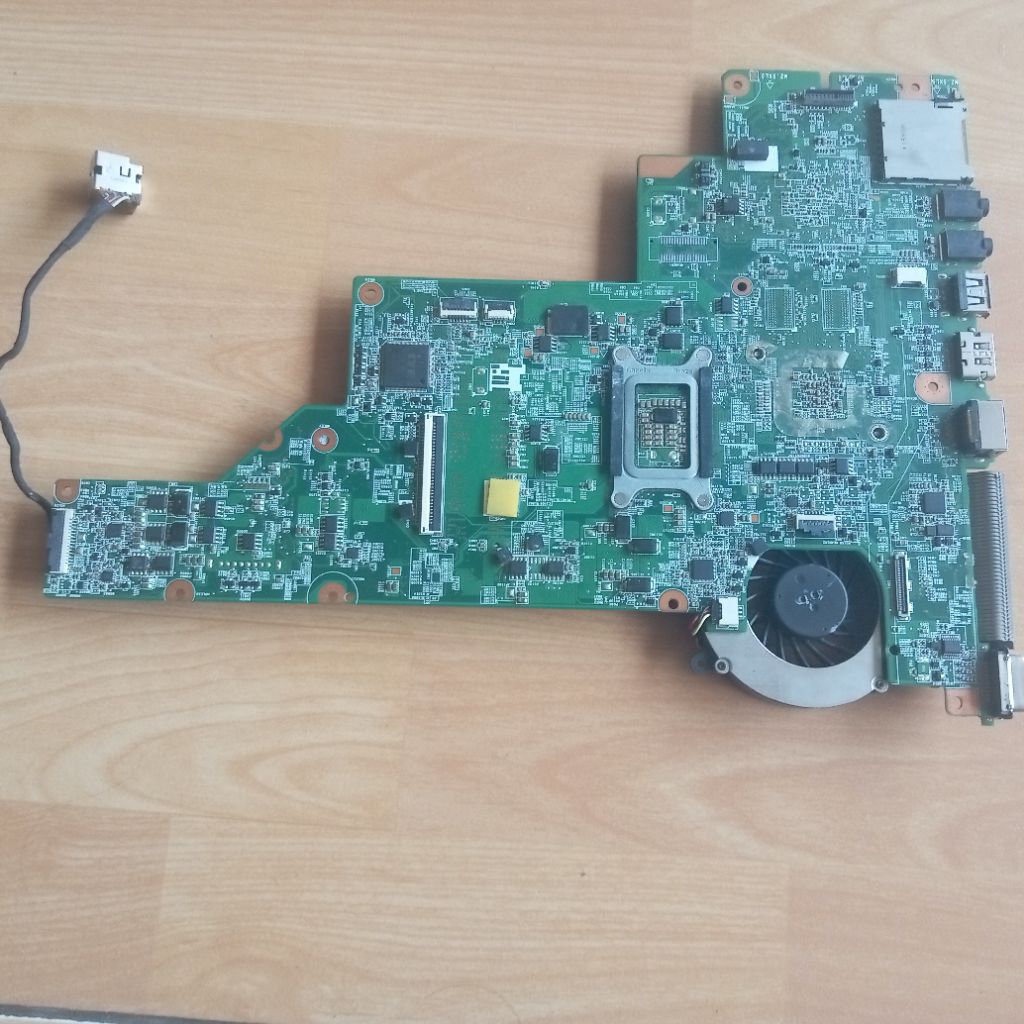 mobo atau mesin laptop HP Cq 42