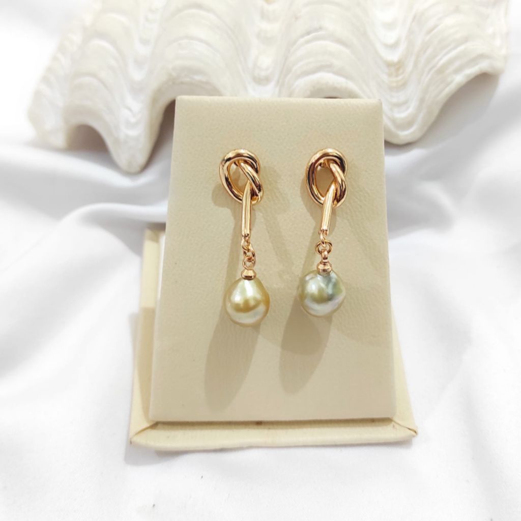 Anting Mutiara Laut