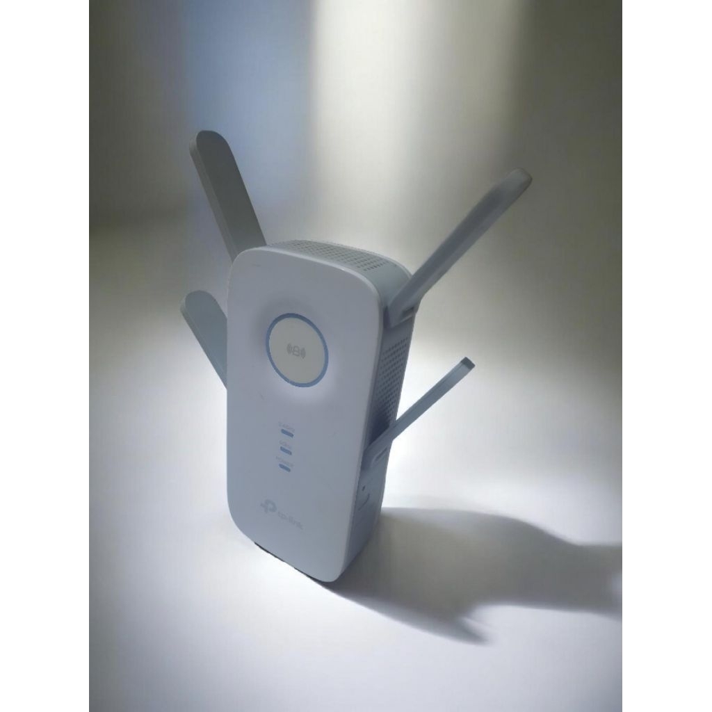 TP-Link RE650 AC2600 MU-MIMO Wi-Fi Range Extender Second