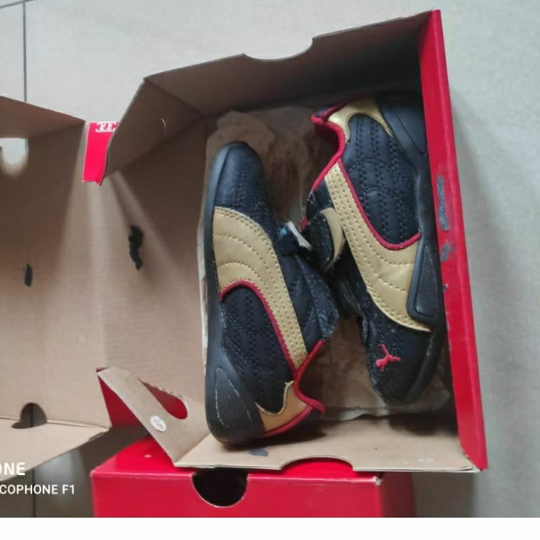 preloved set 2 original Puma boy toddler Ferrari supersqualo DAN  tune cat speed size 8US 7UK 15cm b