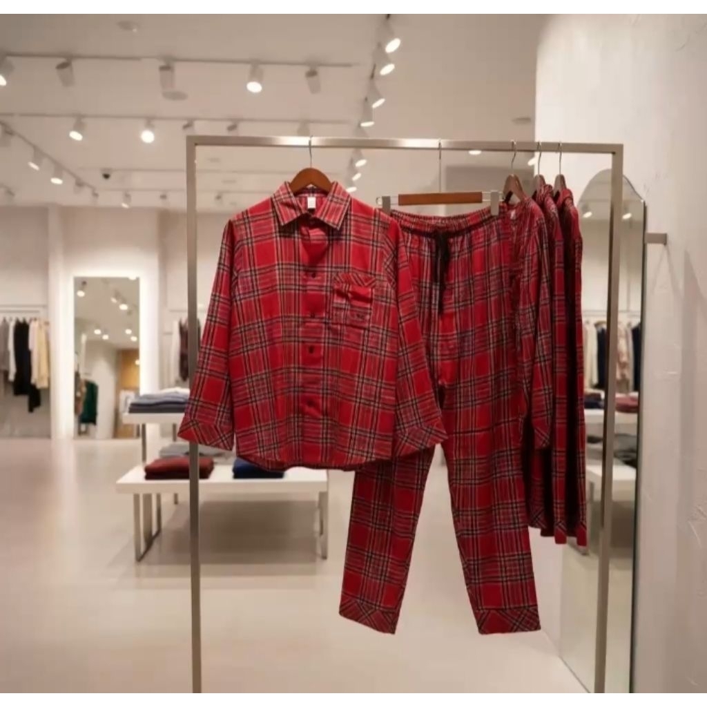 ORIGINAL PIYAMA PAJAMAS BY VICTORIA'S SECRET