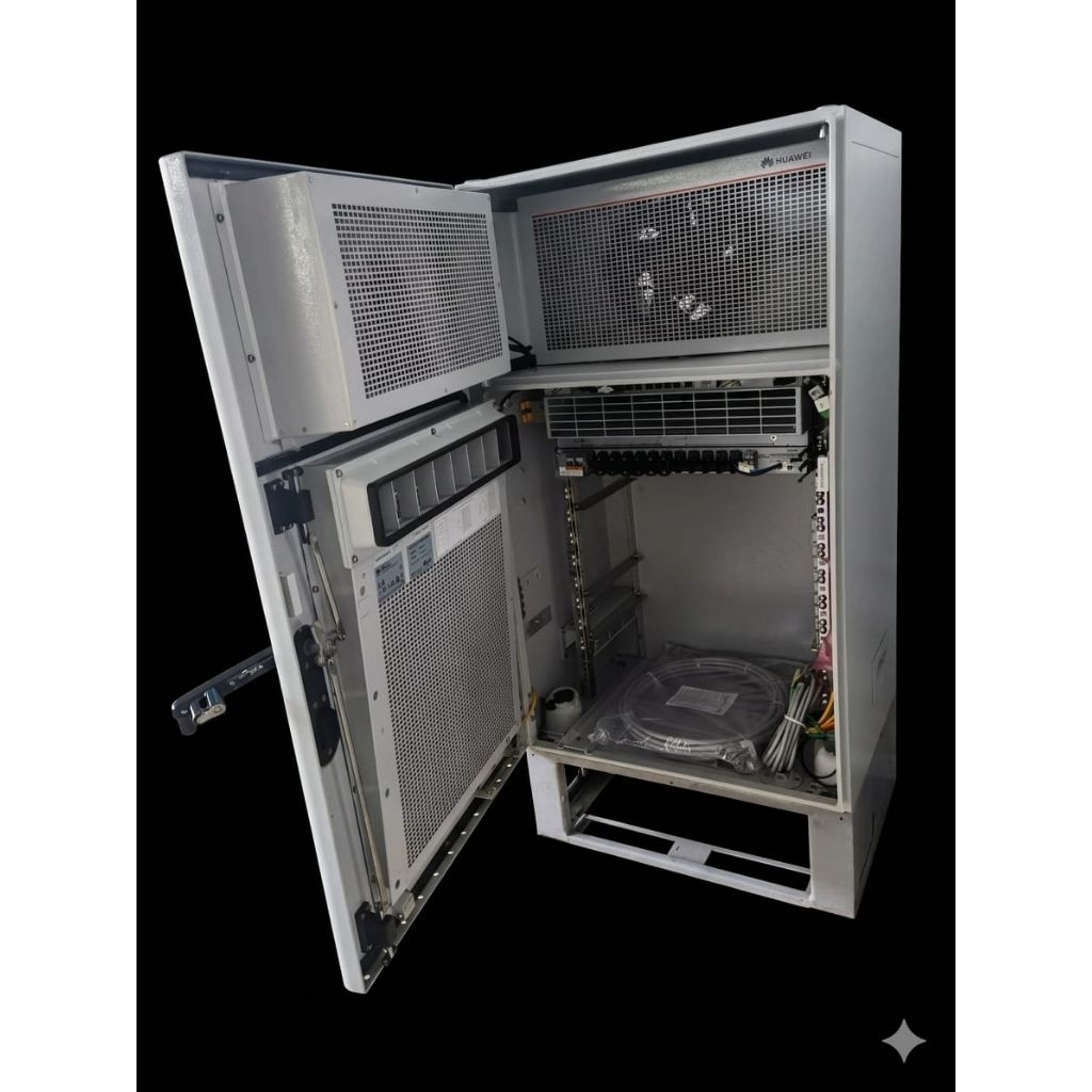 Rack Outdoor Huawei 15U Model APM5930DCKelengkapan Fullset
kelengkapan: 
- kabel power 
- DCDU DC48V