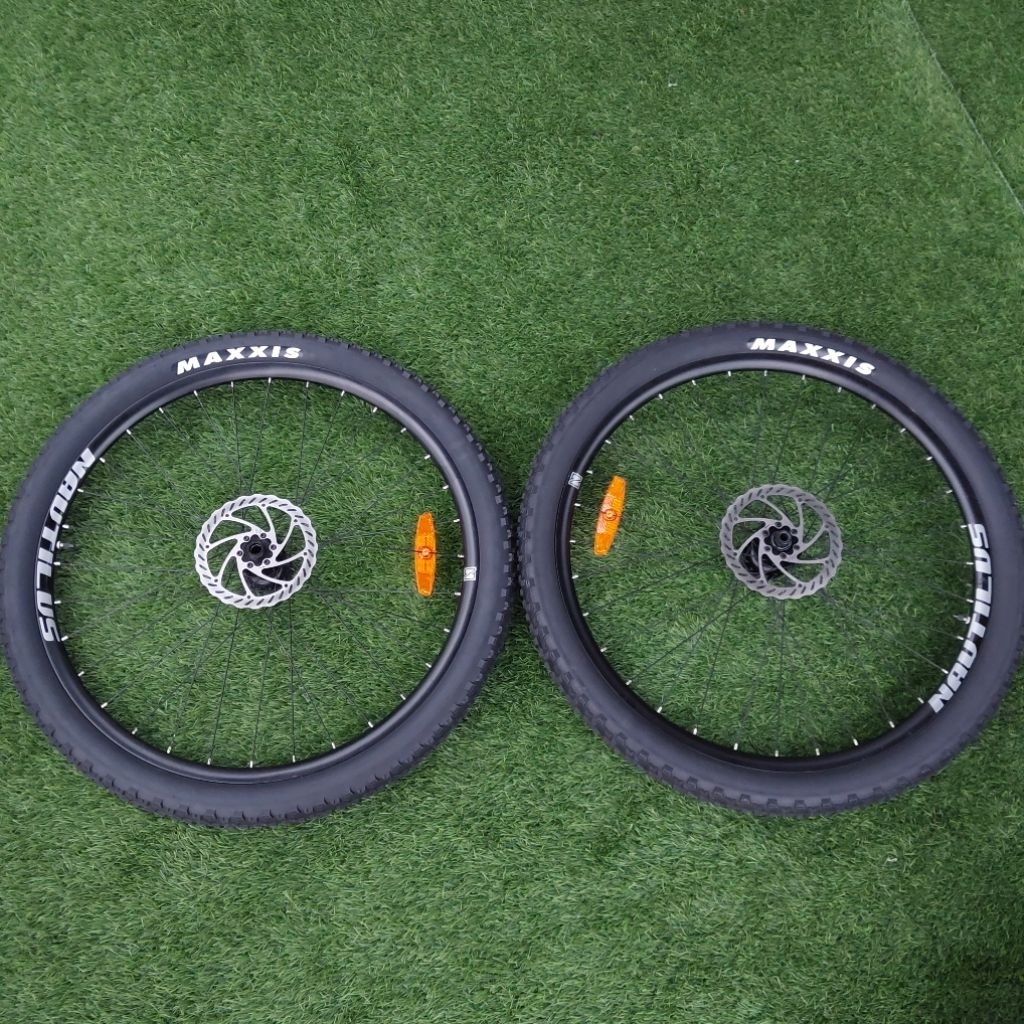 Wheelset Nautilus 27.5 TA Boost