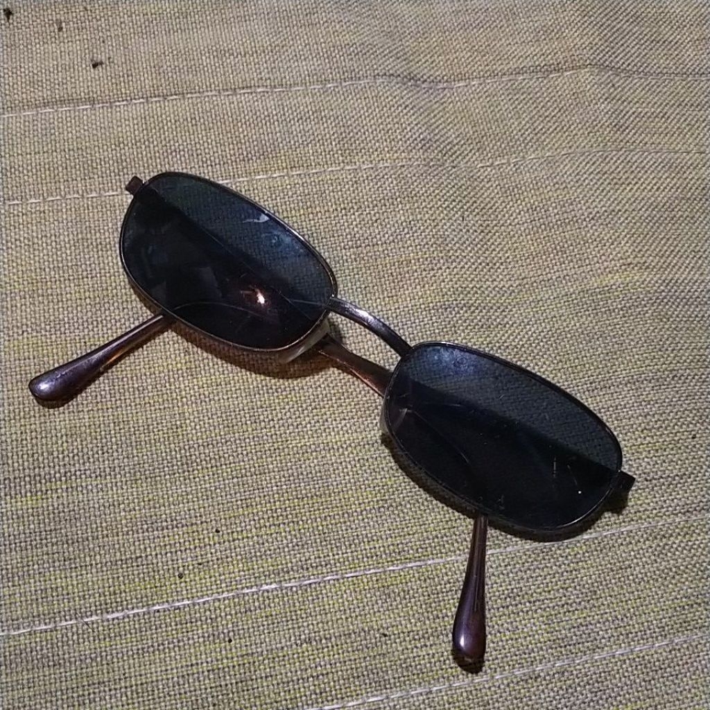 kacamata asesoris sepeda