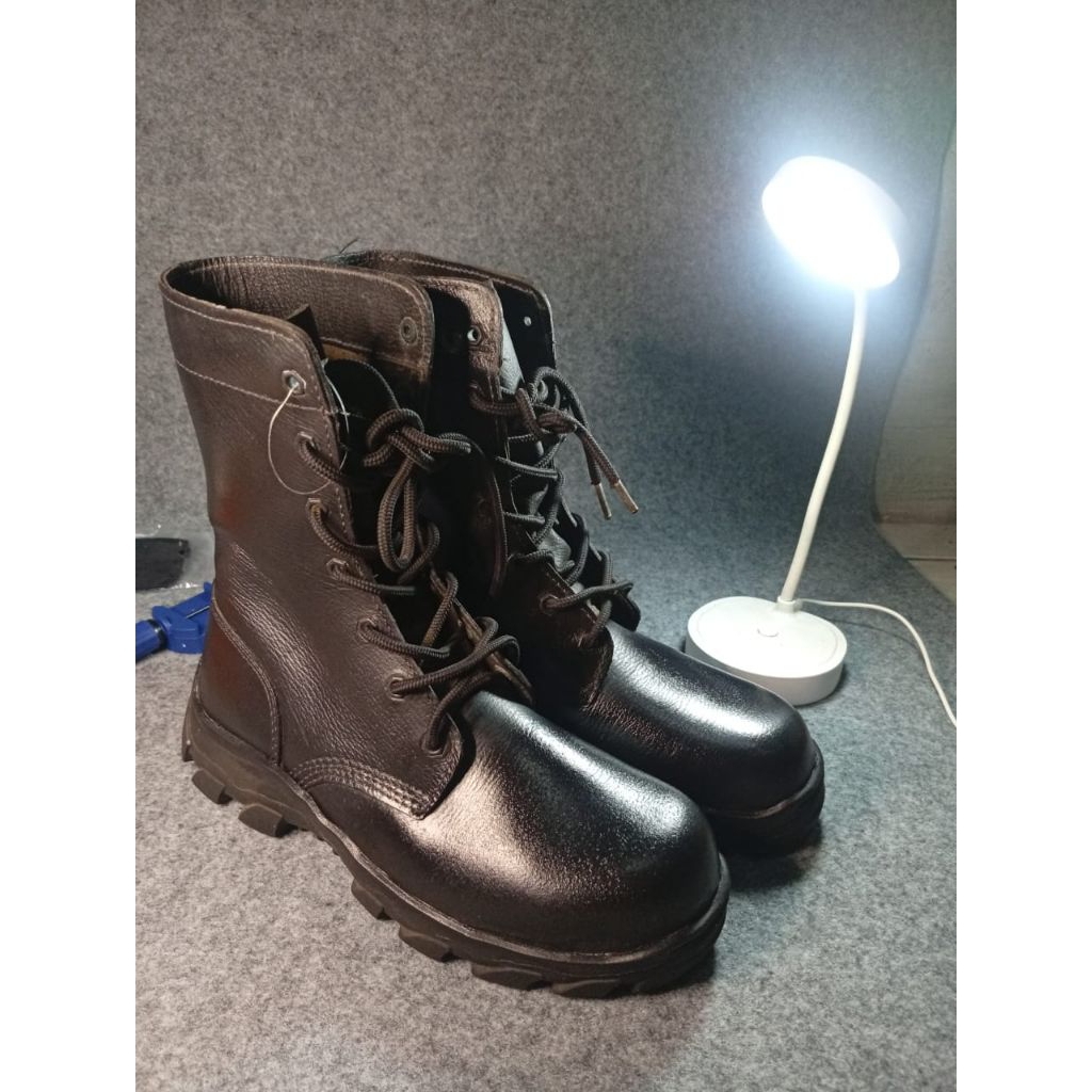 sepatu PDL SAFETY merk Kings ujung besi size 40 second