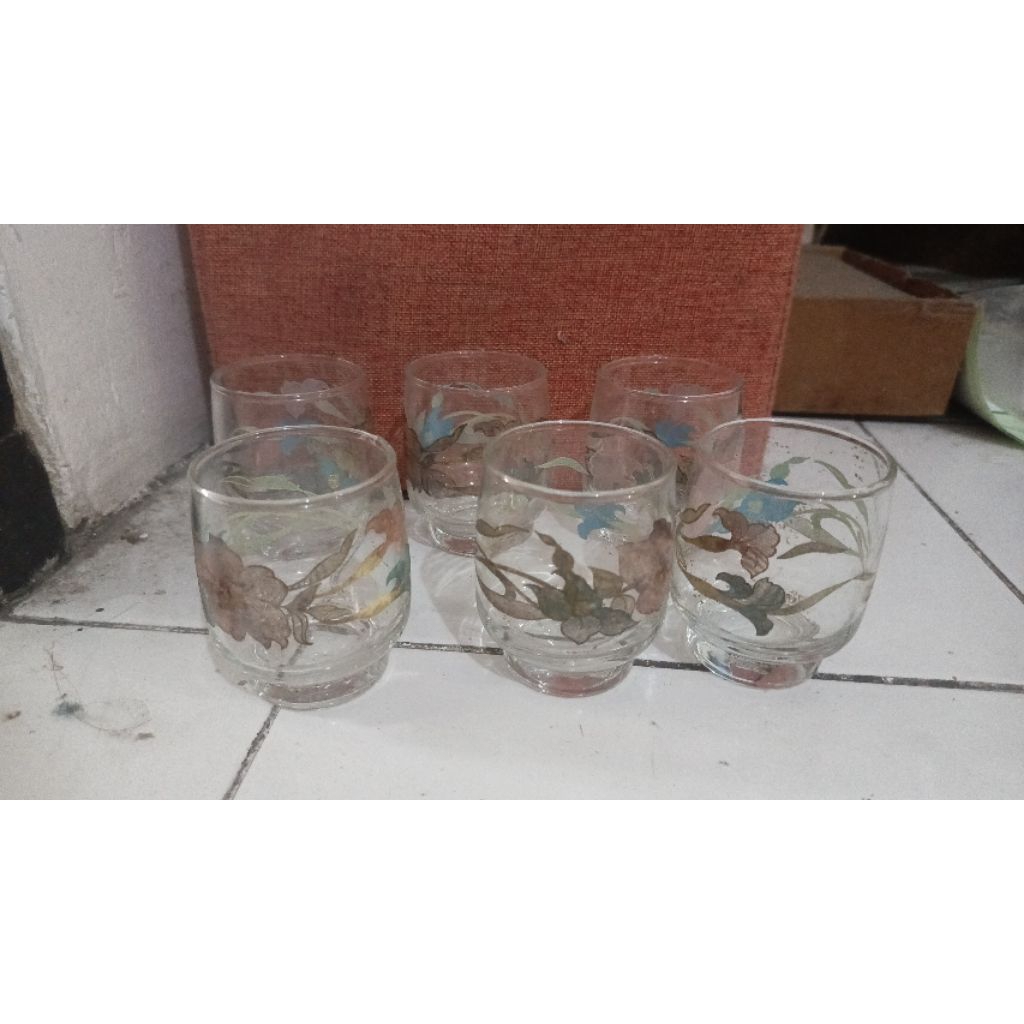 set gelas kopi atau gelas warkop